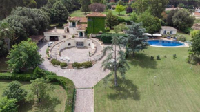 Prestigiosa Villa con Parco Palestra e Piscina